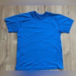 Men’s Lululemon metal vent tech shirt